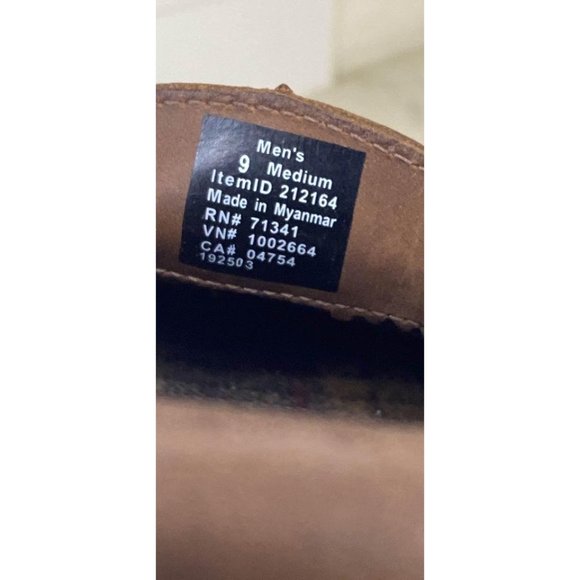 Warm and Cozy Men's L.L. Bean Acorn Slippers, Size 9 - Picture 8 of 8